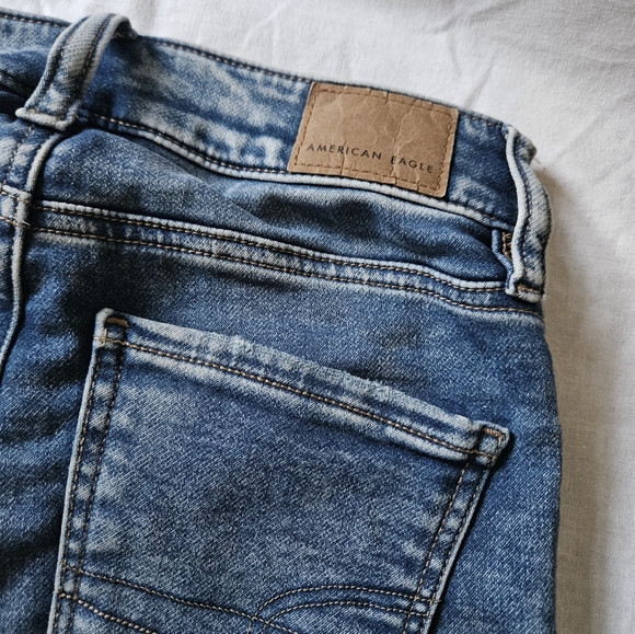 American Eagle cozy next level stretch high rise skinny jeans - Picture 5 of 8